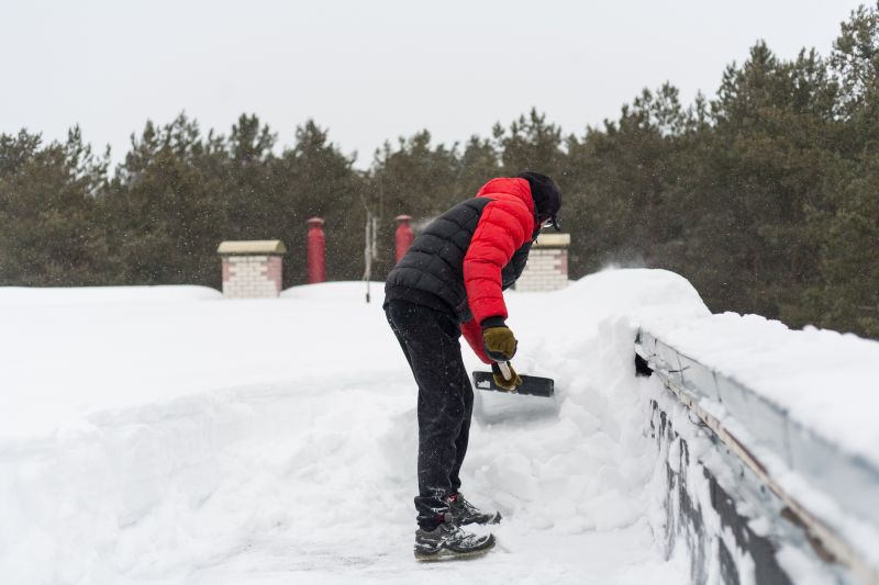 Winter Roofing Challenges